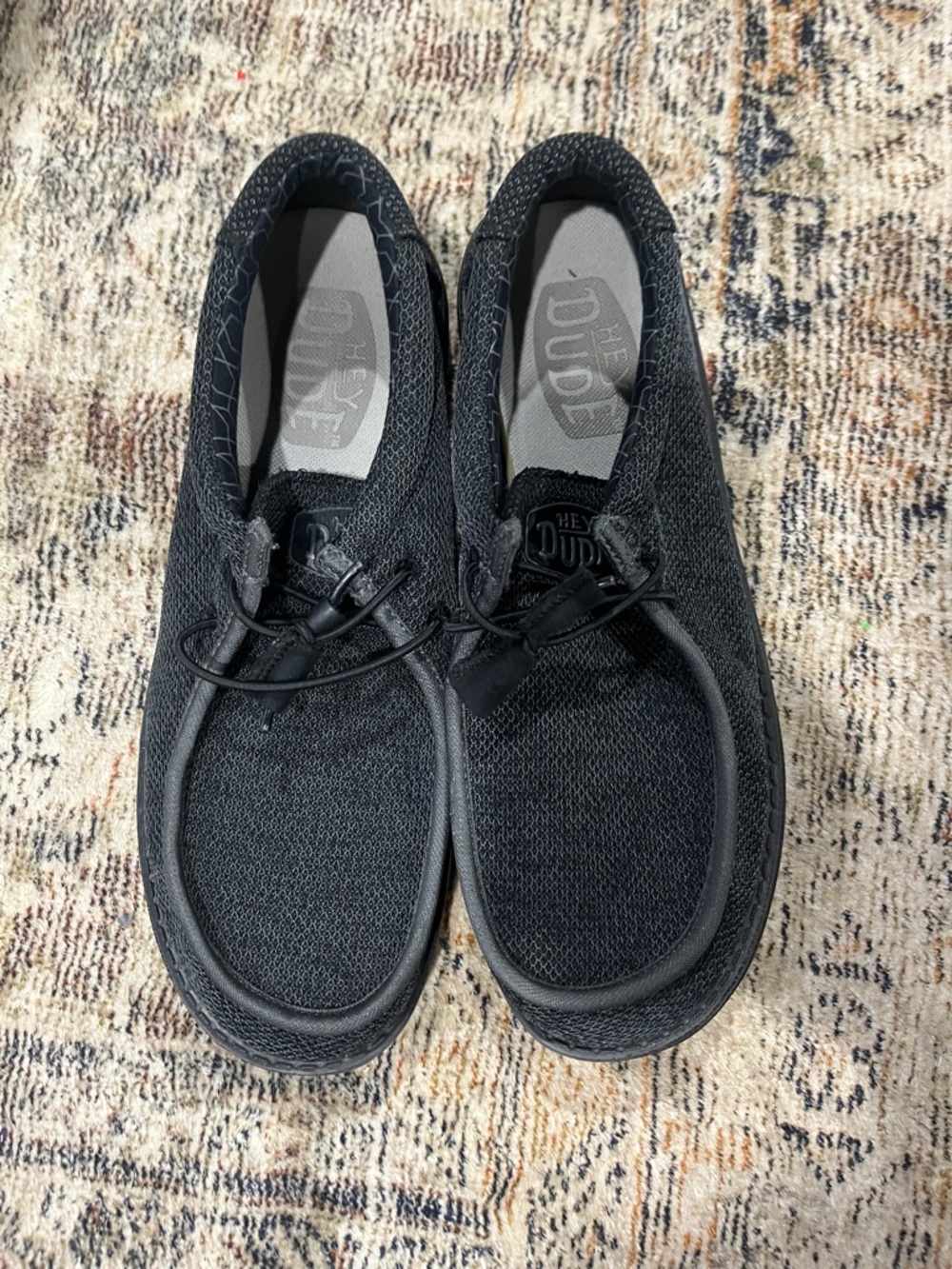 Mens size 11 Hey Dudes